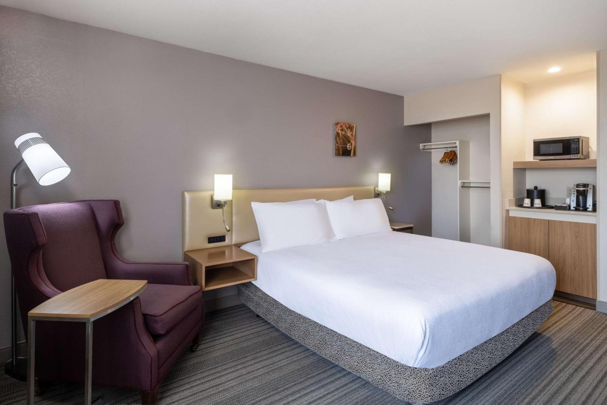 Hilton Garden Inn Bakersfield Exterior foto